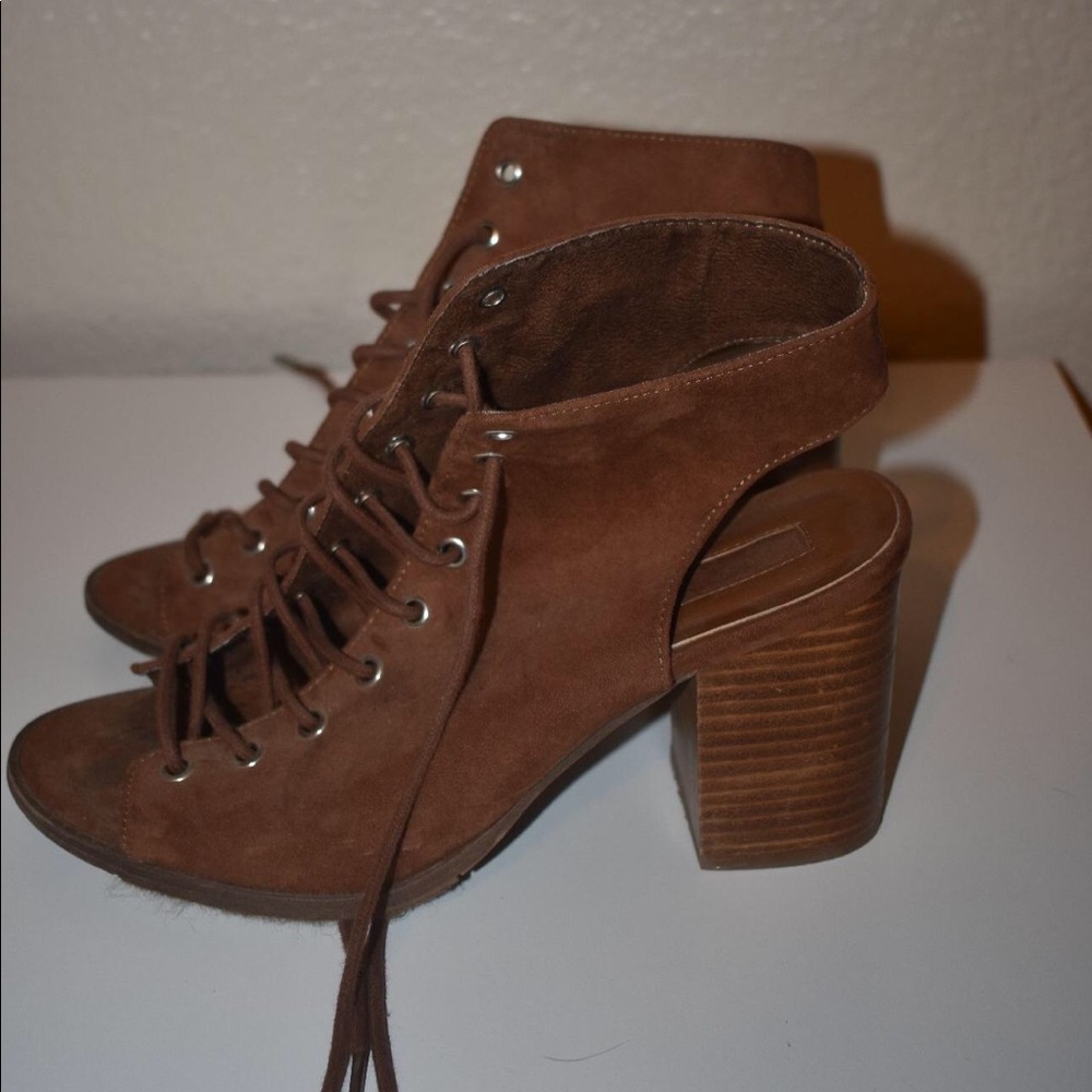 Forever 21 Leather Brown booty heels